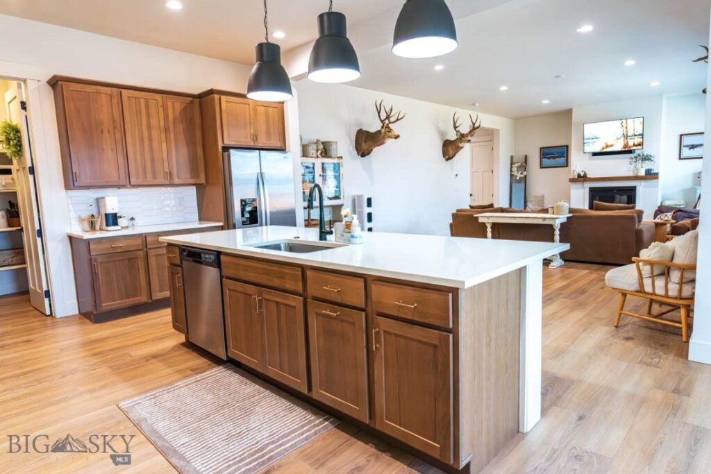 806 Halfpipe Street, Belgrade MT 59714