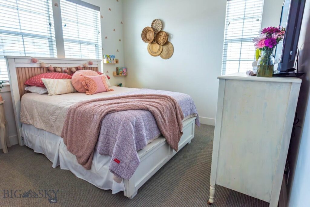 806 Halfpipe Street, Belgrade MT 59714