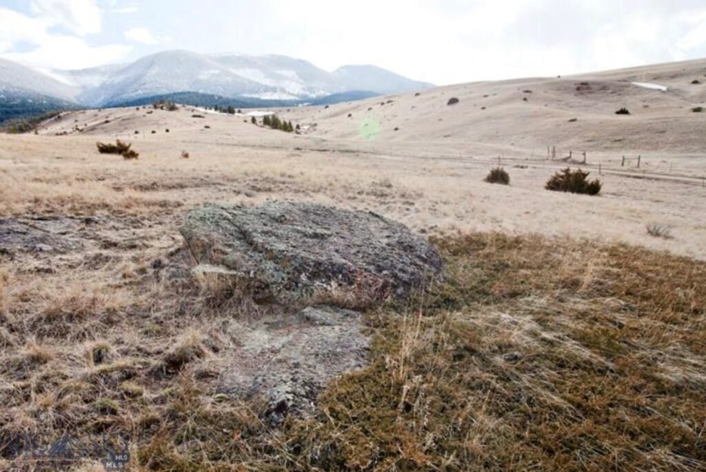 TBD Wineglass, Livingston MT 59047