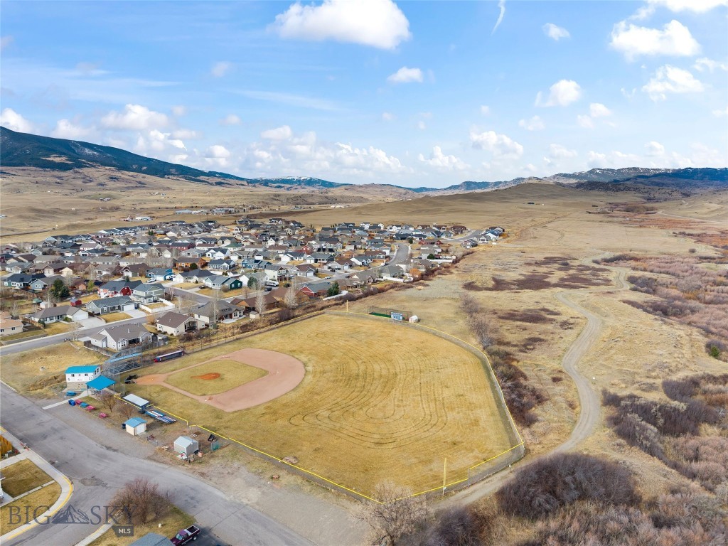 2306 Constellation, Livingston MT 59047