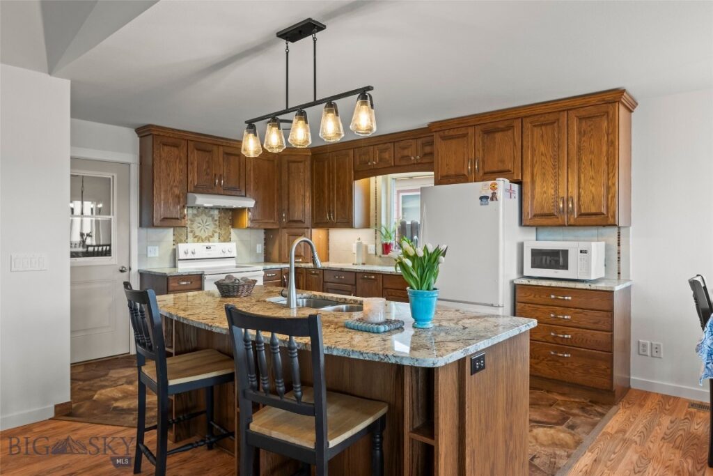 2306 Constellation, Livingston MT 59047