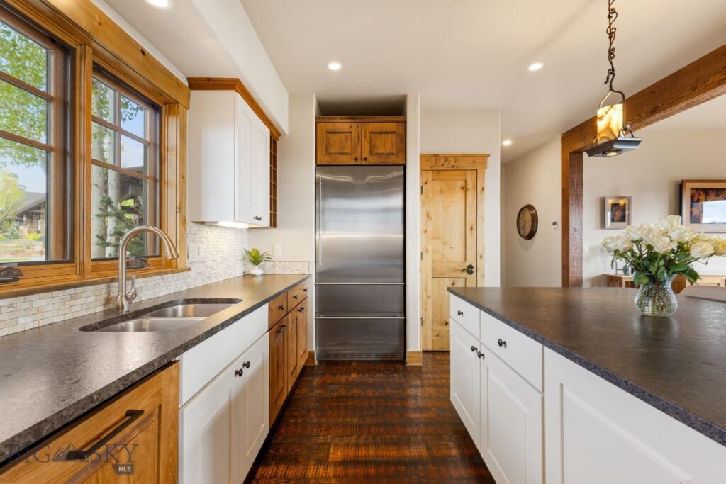 171 Brave Heart Loop, Bozeman MT 59718