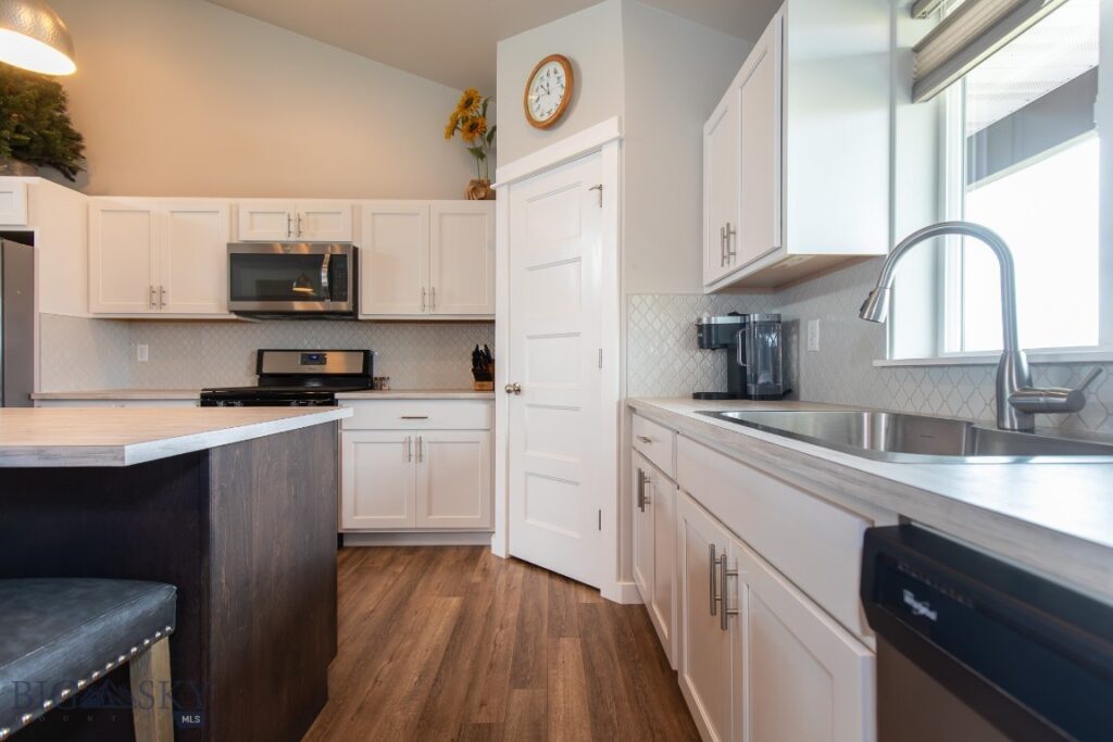 287 Stephanie Lane, Bozeman MT 59718