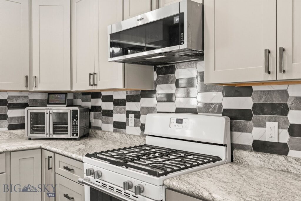 34 Mountain Springs Lane, Bozeman MT 59715