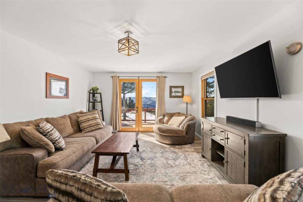 34 Mountain Springs Lane, Bozeman MT 59715