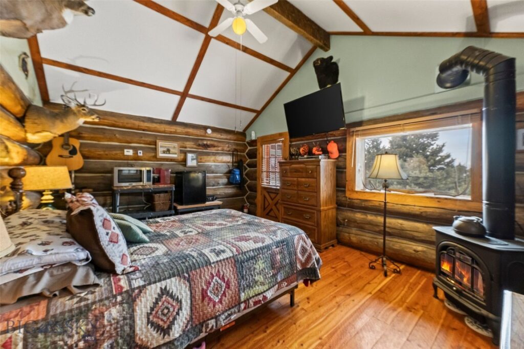 34 Mountain Springs Lane, Bozeman MT 59715