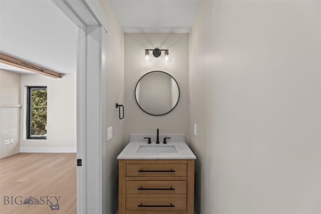 8454 Goldenstein, Bozeman MT 59715