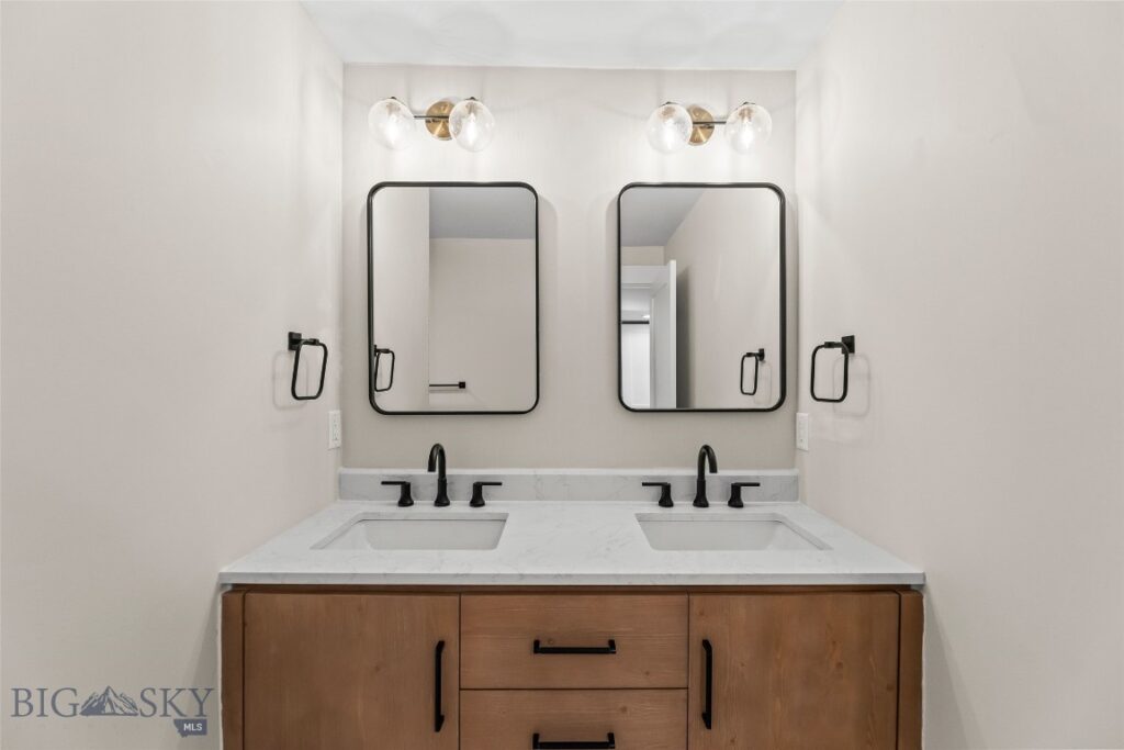 8454 Goldenstein, Bozeman MT 59715