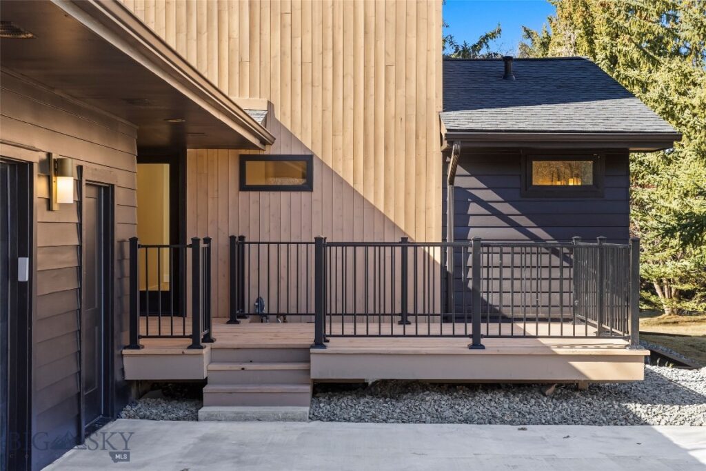 8454 Goldenstein, Bozeman MT 59715