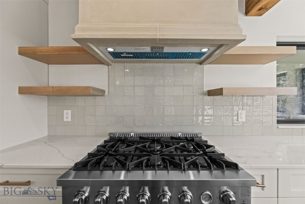 8454 Goldenstein, Bozeman MT 59715