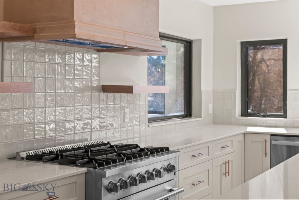 8454 Goldenstein, Bozeman MT 59715