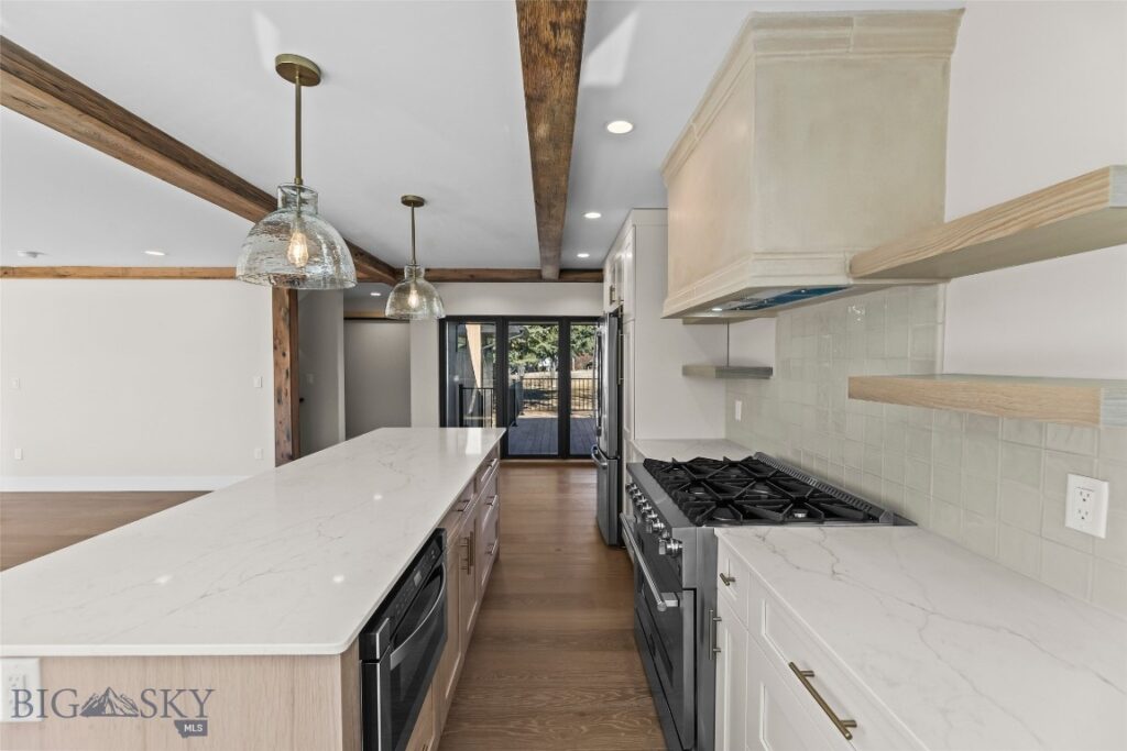 8454 Goldenstein, Bozeman MT 59715