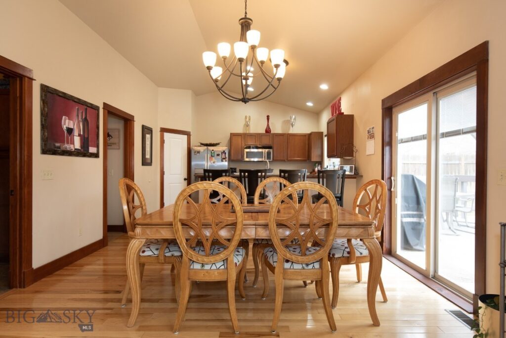 325 Cedar Wood Circle, Bozeman MT 59718