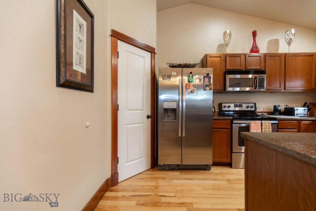 325 Cedar Wood Circle, Bozeman MT 59718