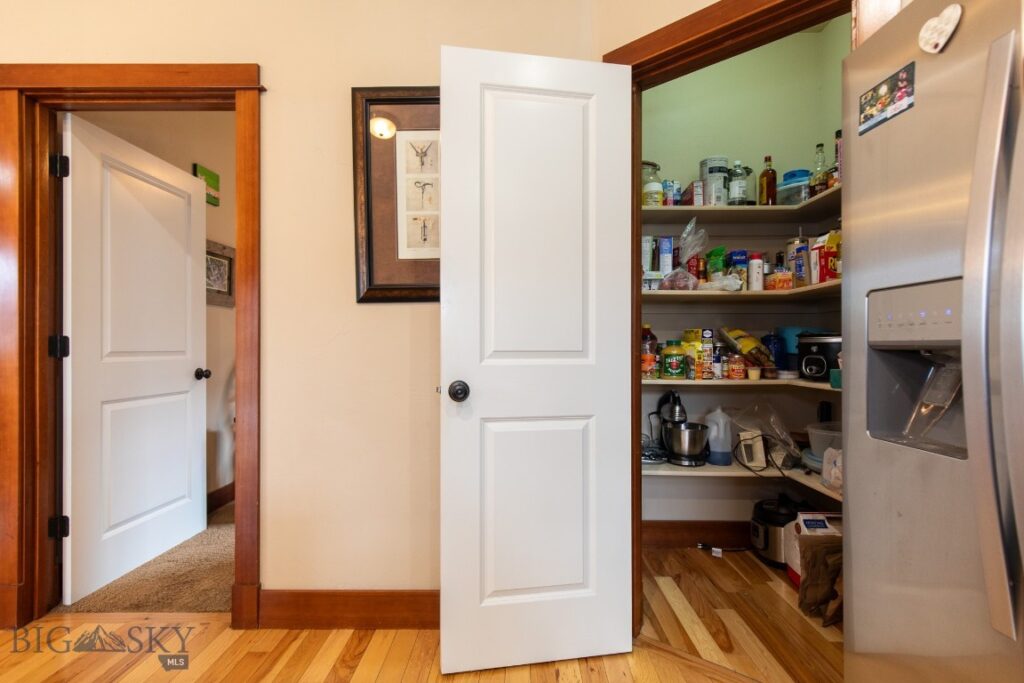 325 Cedar Wood Circle, Bozeman MT 59718