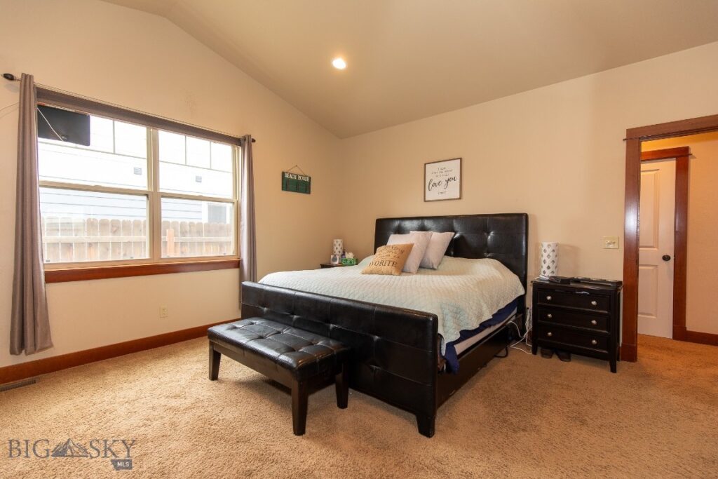 325 Cedar Wood Circle, Bozeman MT 59718