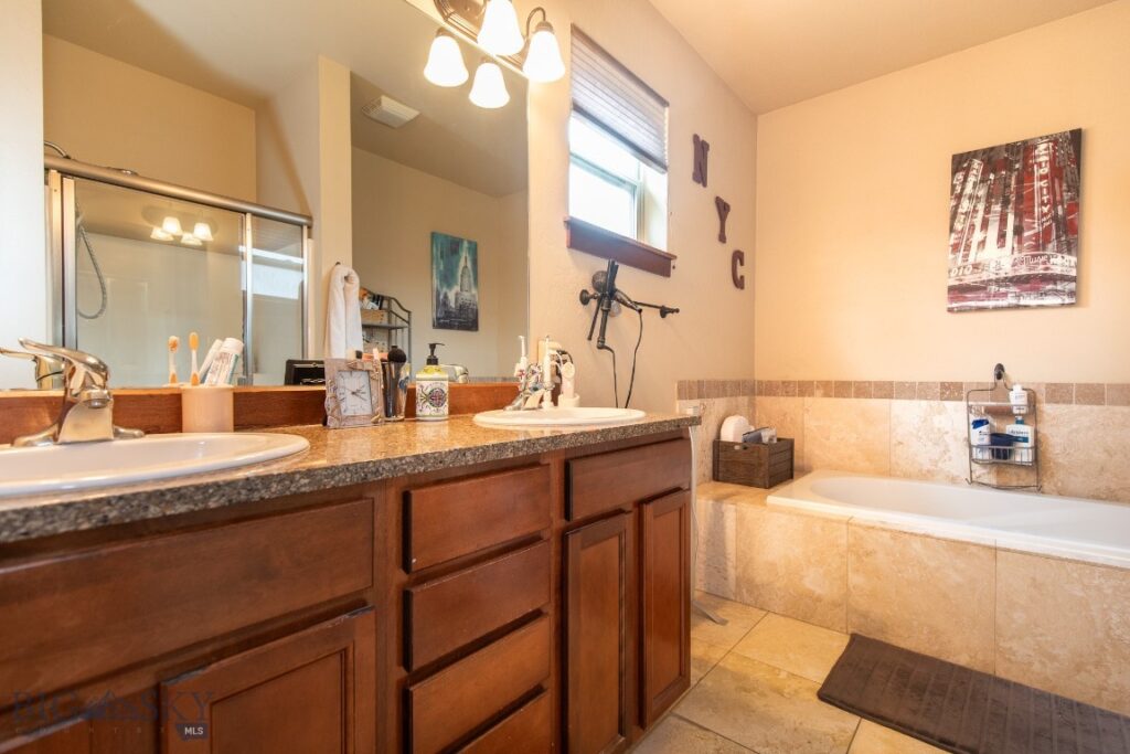 325 Cedar Wood Circle, Bozeman MT 59718