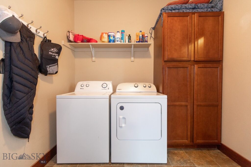 325 Cedar Wood Circle, Bozeman MT 59718