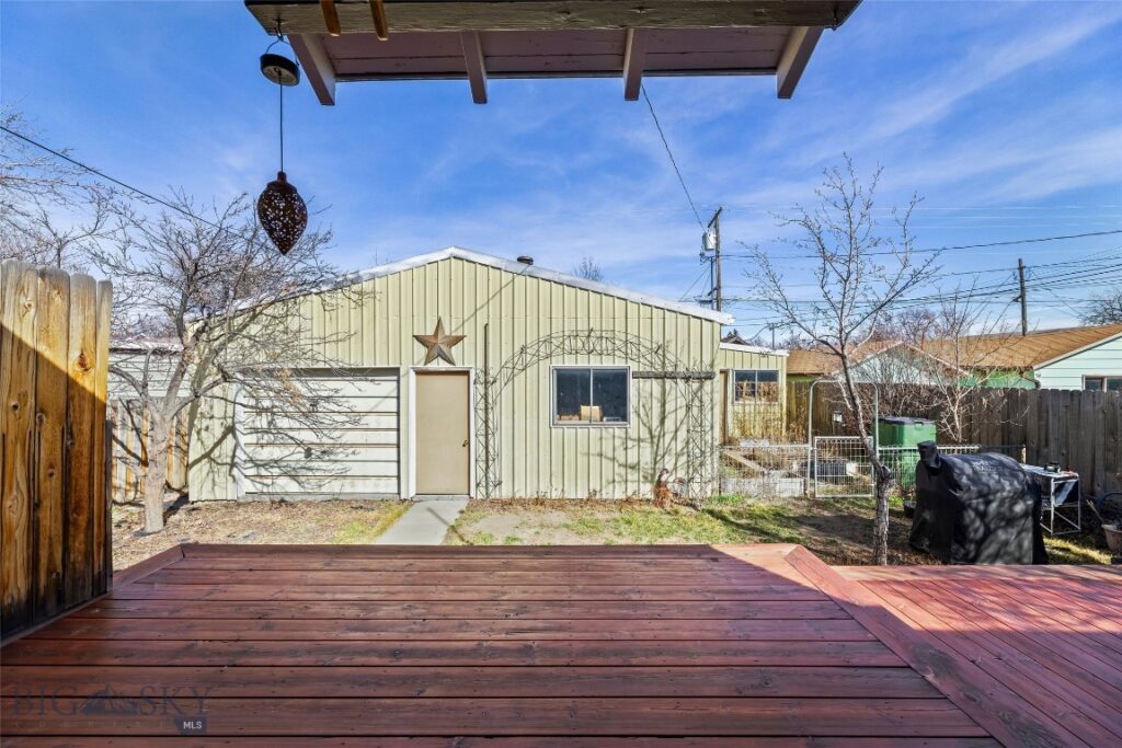 321 S 3rd Street, Livingston MT 59047