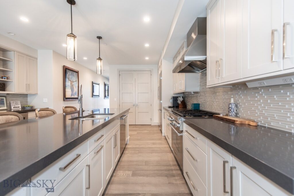 10 Caymus Lane, Bozeman MT 59718