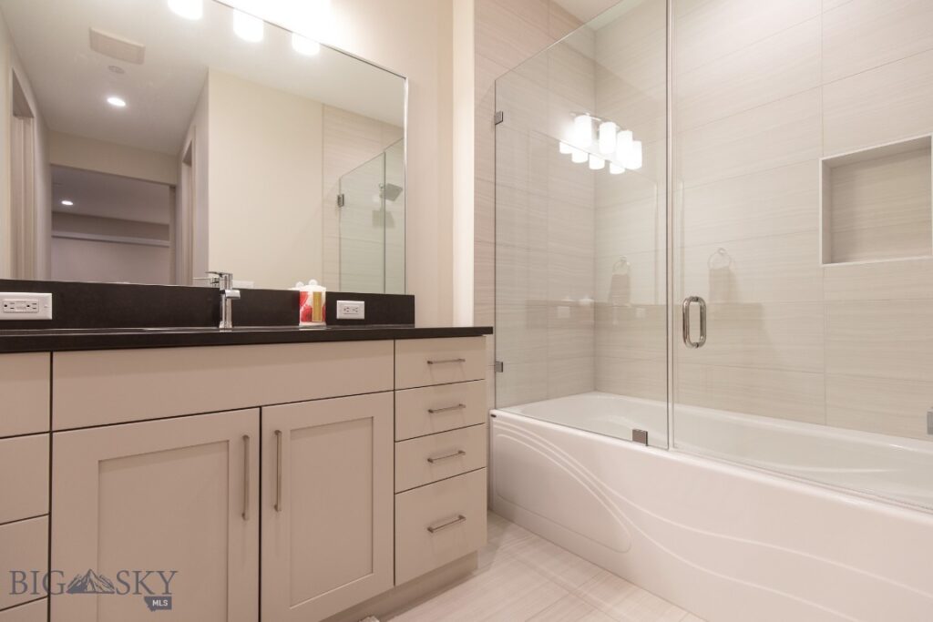 10 Caymus Lane, Bozeman MT 59718