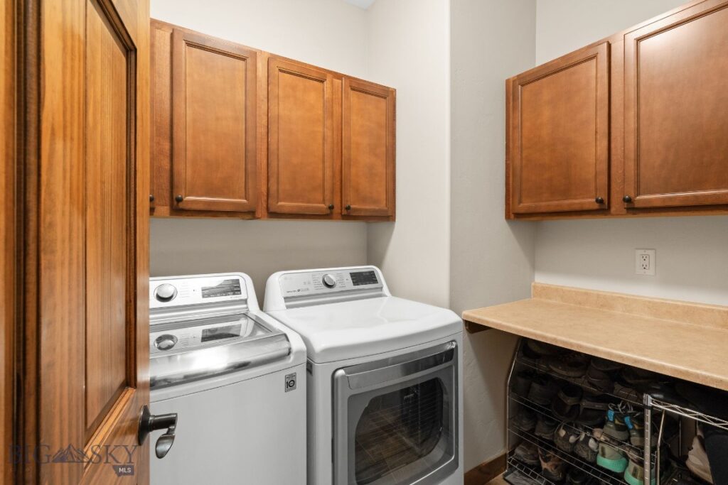 67 Upper Rainbow Road, Bozeman MT 59718