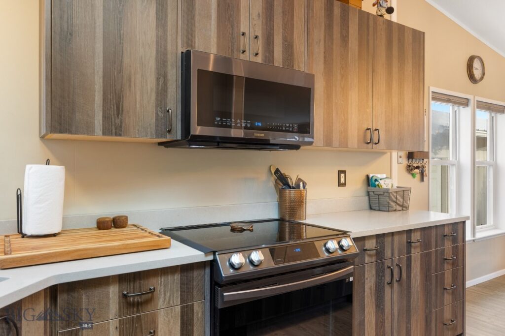 126 Hereford, Belgrade MT 59714