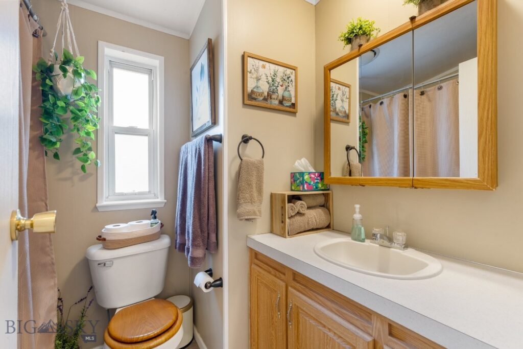 126 Hereford, Belgrade MT 59714