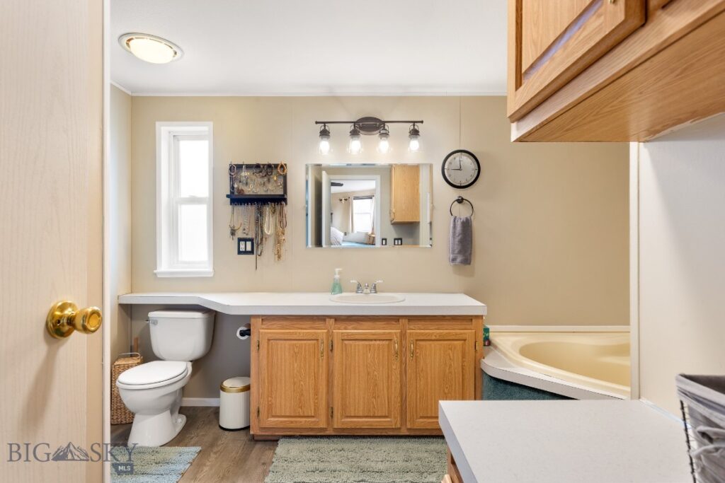 126 Hereford, Belgrade MT 59714