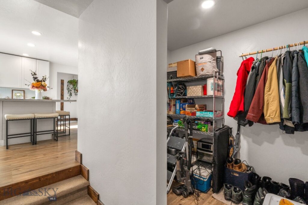 91 E Allison Avenue, Belgrade MT 59714