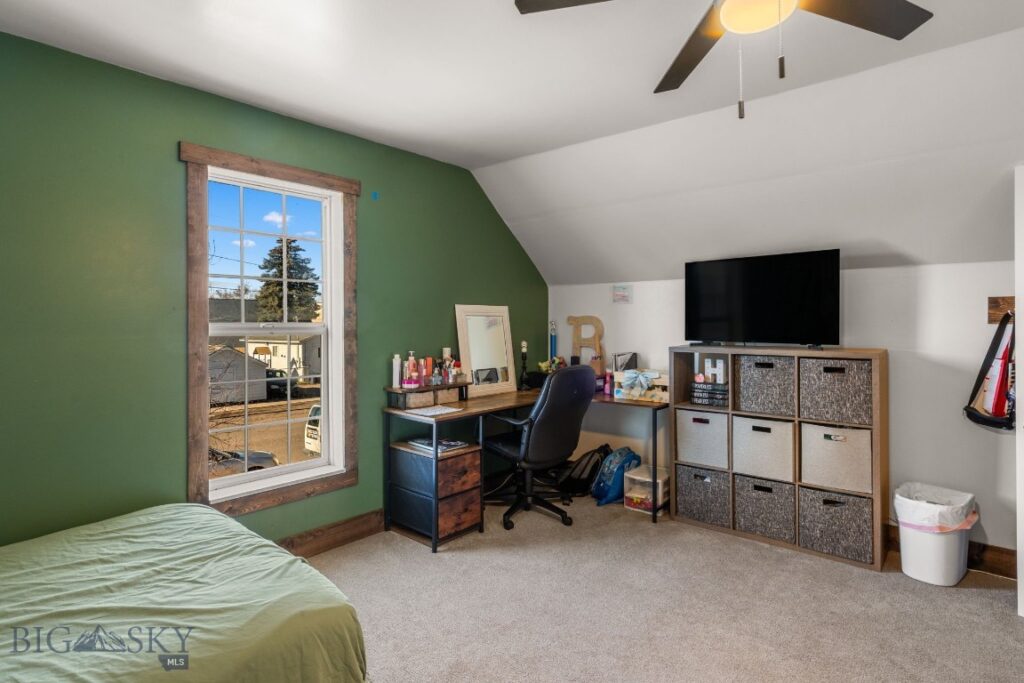 91 E Allison Avenue, Belgrade MT 59714