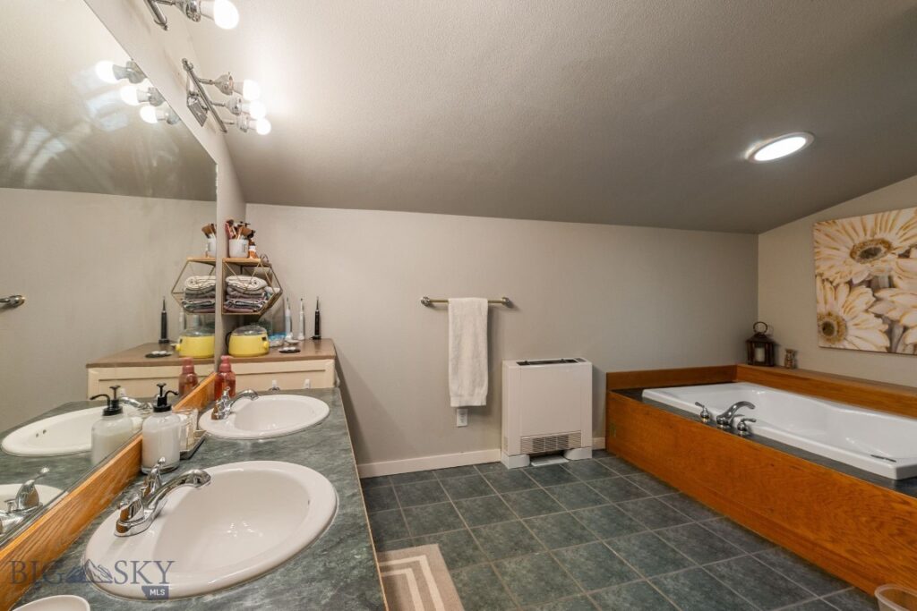 91 E Allison Avenue, Belgrade MT 59714