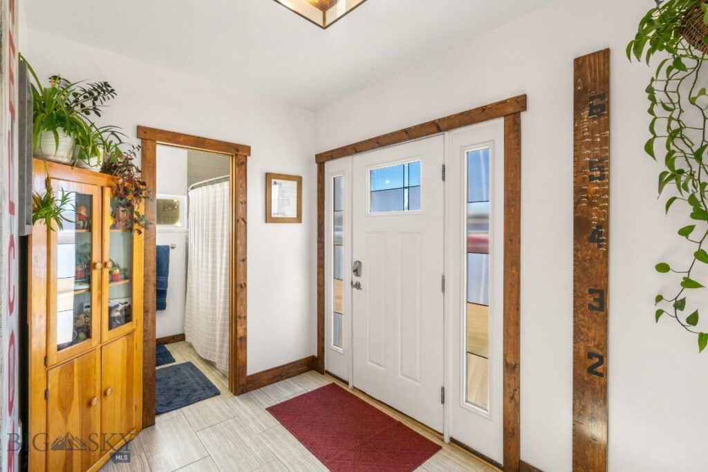 91 E Allison Avenue, Belgrade MT 59714