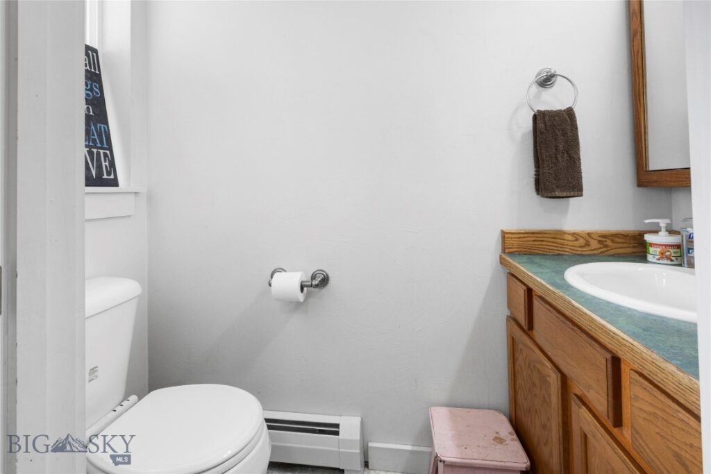 395 Hereford Road, Belgrade MT 59714