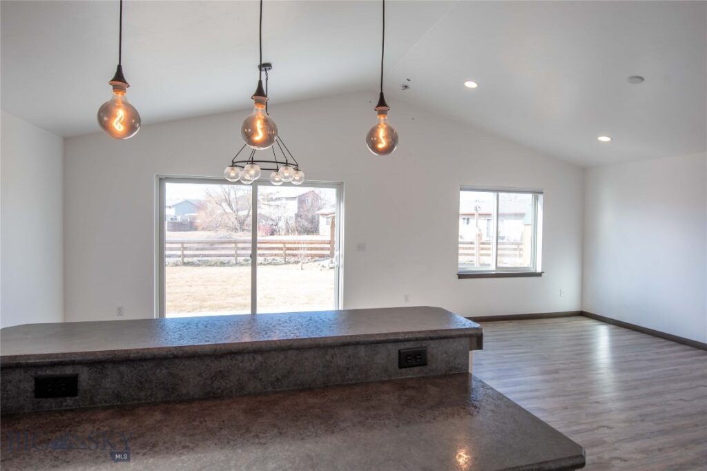 702 Yellowstone Avenue, Belgrade MT 59714