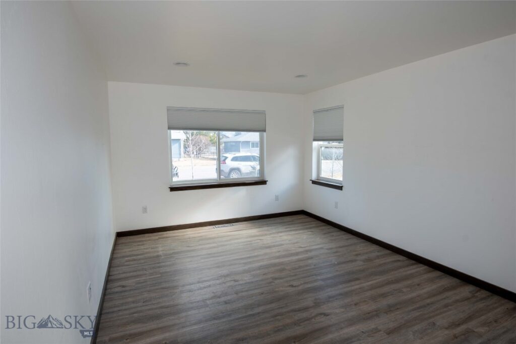 702 Yellowstone Avenue, Belgrade MT 59714