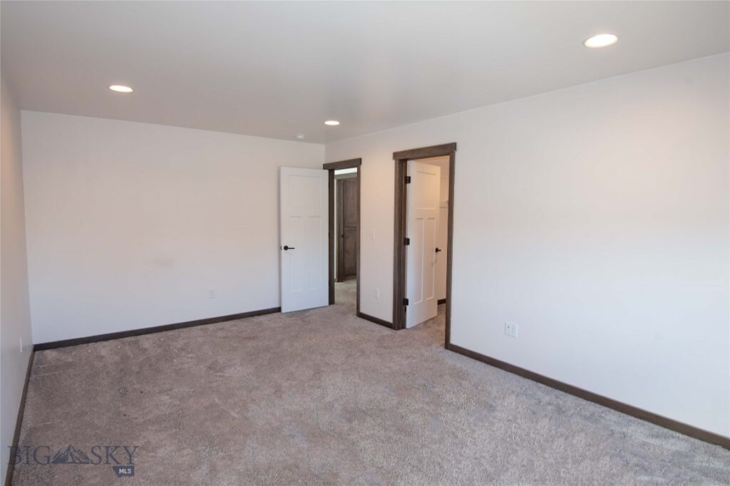 702 Yellowstone Avenue, Belgrade MT 59714