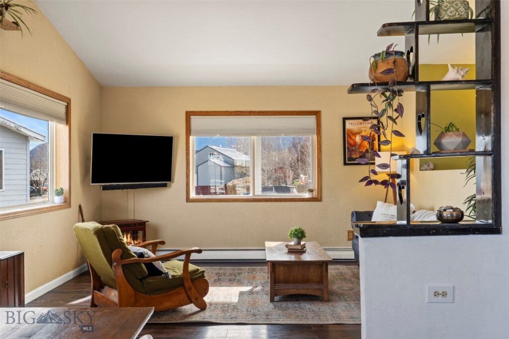 616 Comet Boulevard, Livingston MT 59047