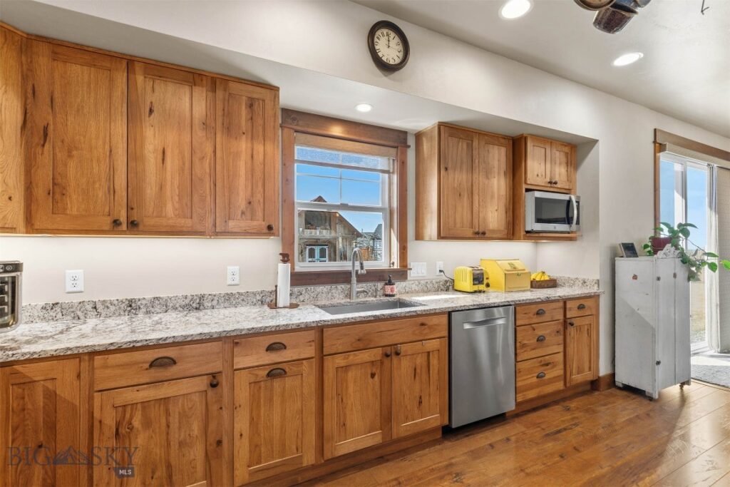 1707 Roundup Boulevard, Belgrade MT 59714