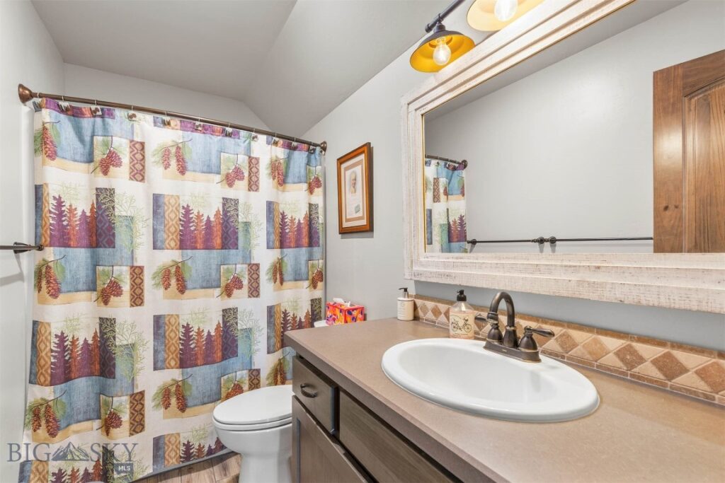 1707 Roundup Boulevard, Belgrade MT 59714