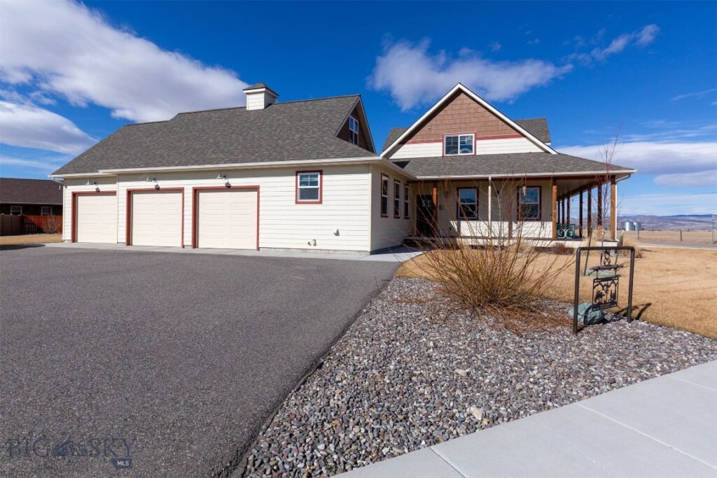1707 Roundup Boulevard, Belgrade MT 59714