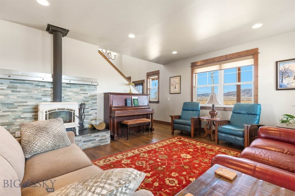 1707 Roundup Boulevard, Belgrade MT 59714