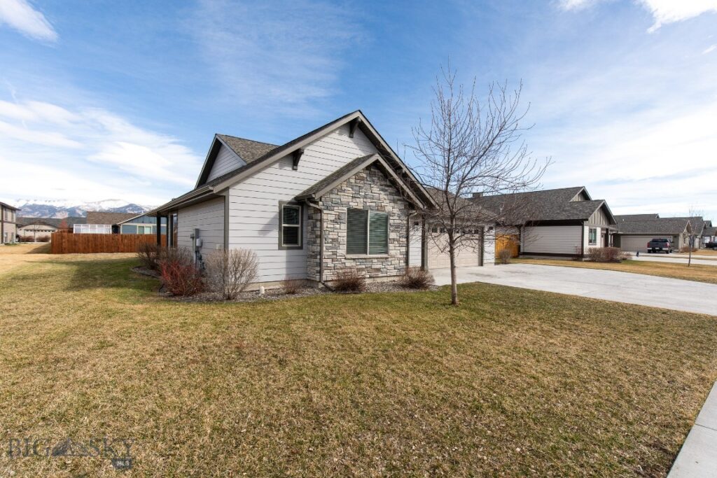 1718 Shelby Avenue, Belgrade MT 59714