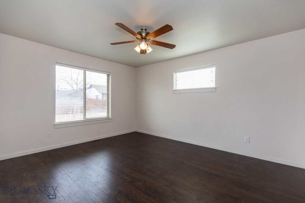 1718 Shelby Avenue, Belgrade MT 59714