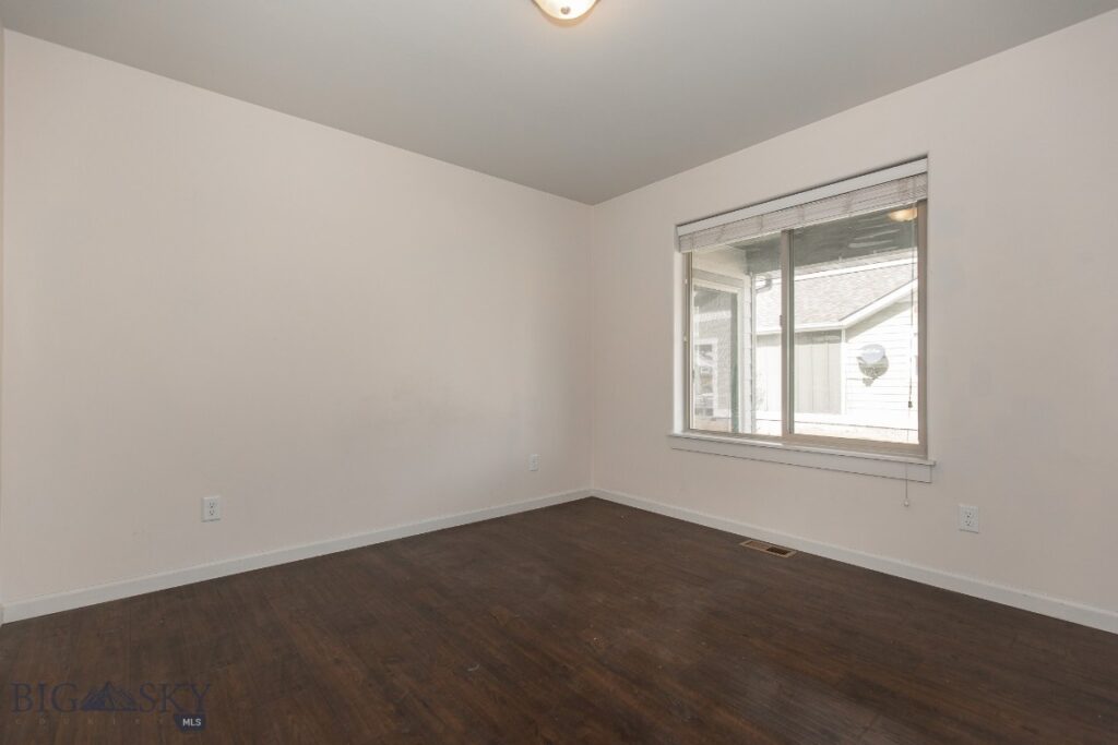 1718 Shelby Avenue, Belgrade MT 59714