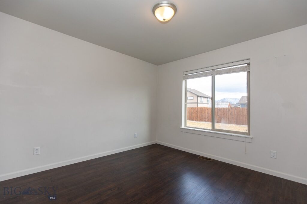 1718 Shelby Avenue, Belgrade MT 59714