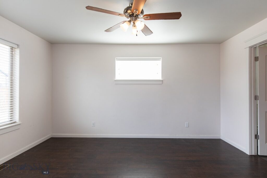 1718 Shelby Avenue, Belgrade MT 59714