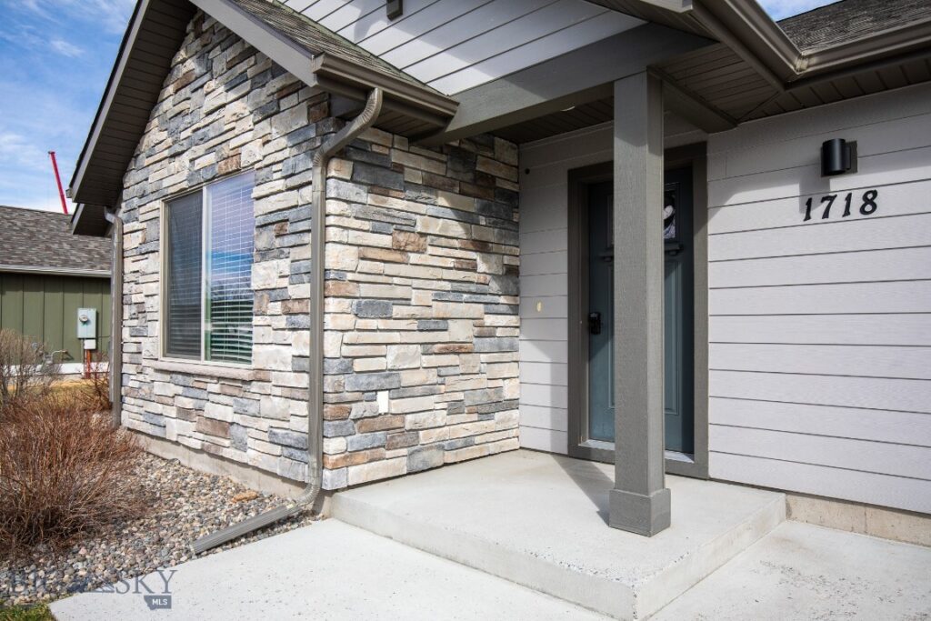 1718 Shelby Avenue, Belgrade MT 59714