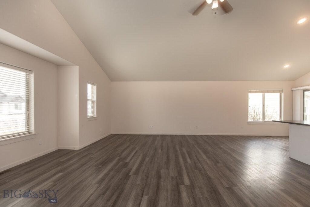 1718 Shelby Avenue, Belgrade MT 59714