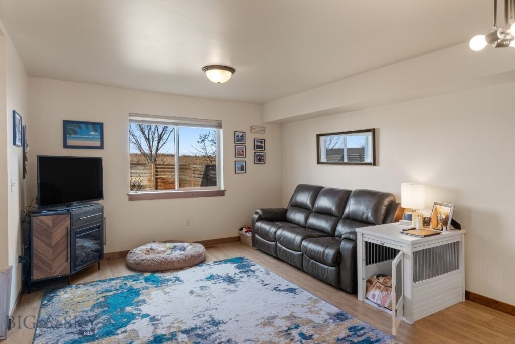 3355 Fen Way, Bozeman MT 59718